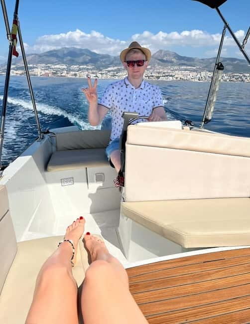 Benalmadena: Boat Rental with No License Required - What to Expect During the Itinerary