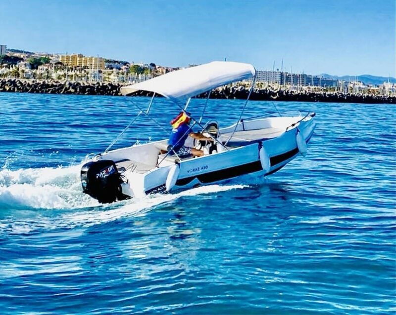 benalmadena-rent-boat-without-license-for-dolphin-watching