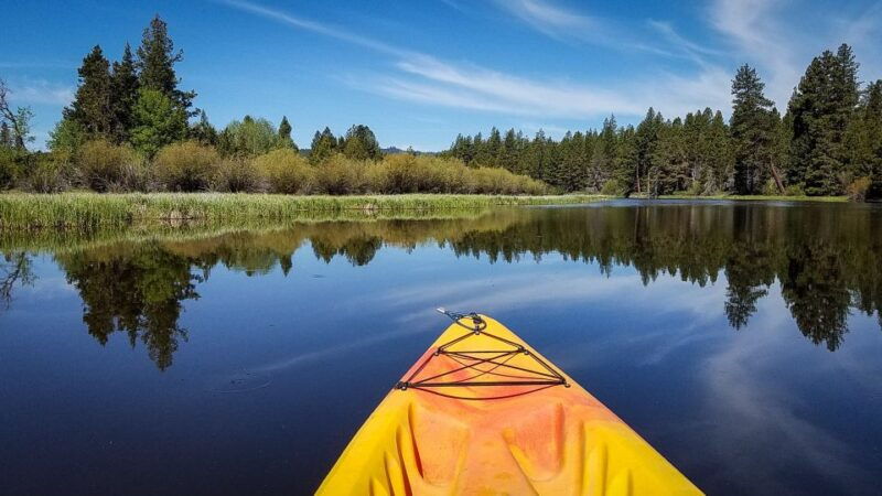 bend-deschutes-river-guided-flatwater-kayaking-tour