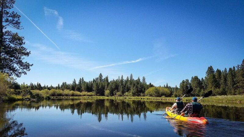 bend-deschutes-river-guided-flatwater-kayaking-tour