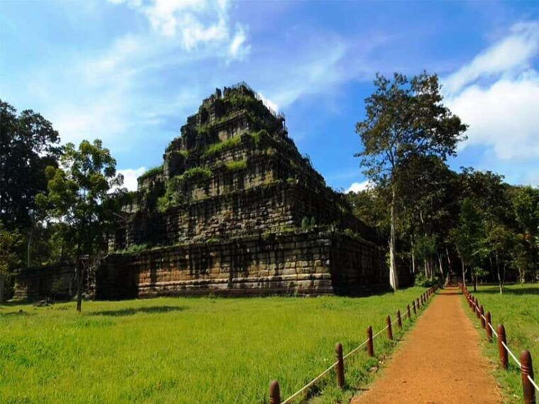 beng-mealea-and-koh-ker-the-unesco-world-heritage