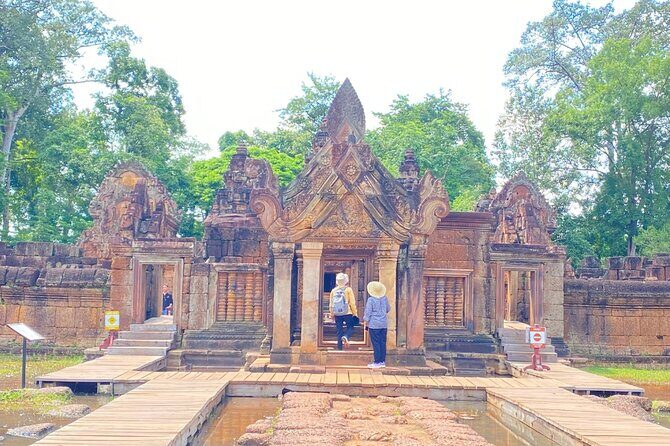 Beng Melea and Banteay Srei Temple Tour - Authentic Experiences and Hidden Details