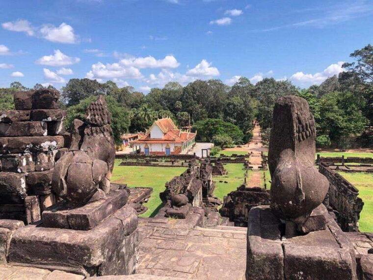 beng-melea-rolous-group-kompong-phluk-floating-village