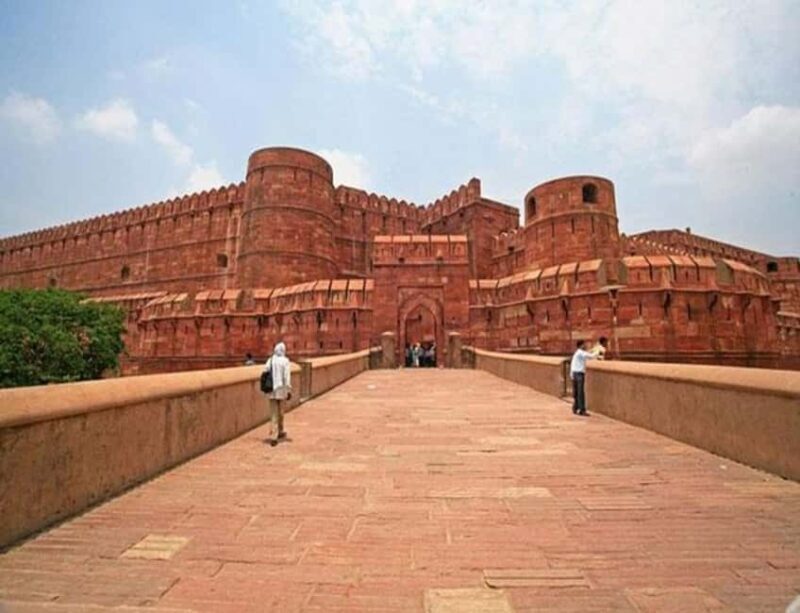 Bengaluru Agra Same Day Tour with return flights and Lunch - What Makes This Tour Stand Out?  