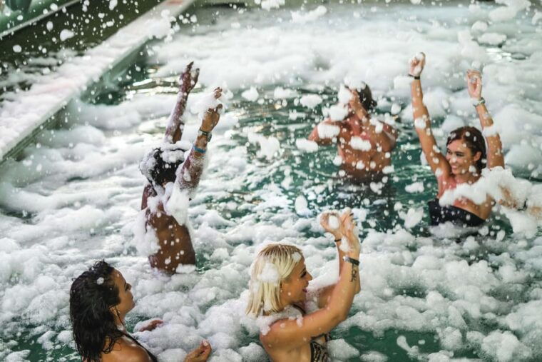 benidorm-bc-music-resort-pool-dj-day-time-party-entry