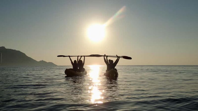 Benidorm: Guided Kayak Tour with Snorkeling and Photos - The Guides: Knowledge and Local Expertise