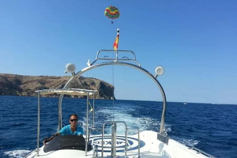 Benidorm: Parasailing Experience over the Mediterranean - An In-Depth Look at the Benidorm Parasailing Experience