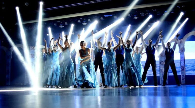 Benidorm: Show at Benidorm Palace - An Authentic Night of Entertainment in Benidorm