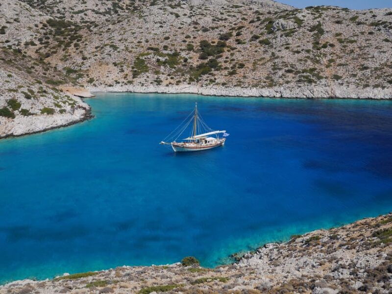 benitses-blue-lagoon-and-cave-cruise-with-drinks-and-lunch