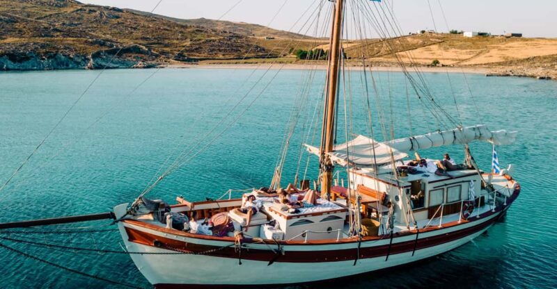 benitses-blue-lagoon-and-cave-cruise-with-drinks-and-lunch