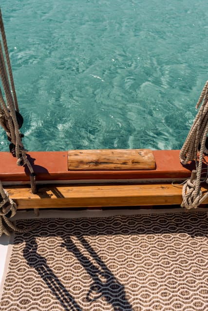 benitses-blue-lagoon-and-cave-cruise-with-drinks-and-lunch