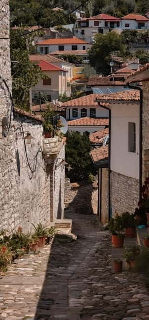 Berat, Albania: Castle and City Tour with Coffee Break - Exploring the Old Town