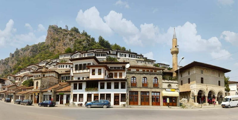 Berat Guided tour: what to see in 2 hours - Transport, Group Size, and Pricing