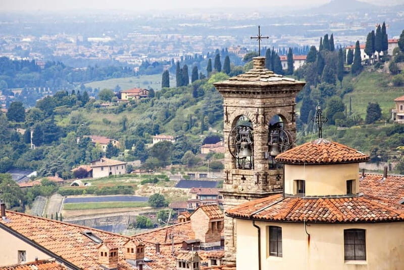 Bergamo: 2-hour Best Intro Walking Tour with a Local - Exploring Bergamo: A Practical 2-hour Introduction