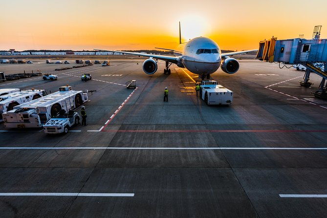 bergamo-orio-al-serio-milano-airport-transfer-with-private-luxury-van