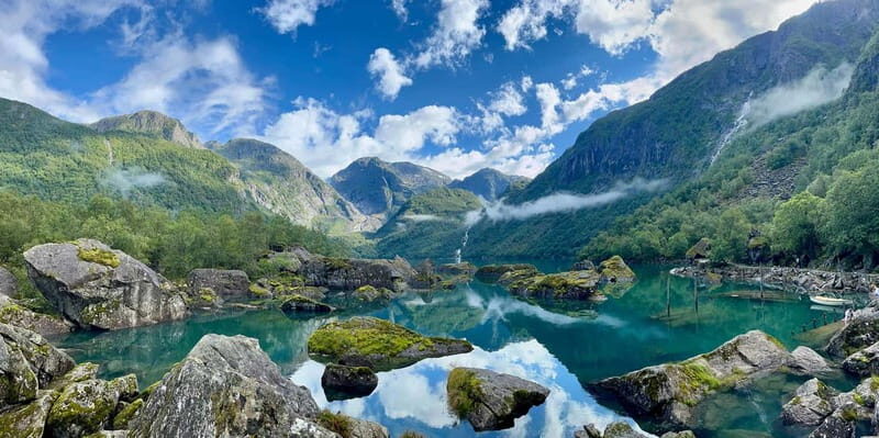 Bergen: Bondhus Glacier Lake in Folgefonna National Park - Key Points