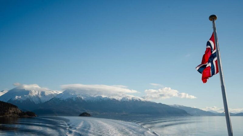 bergen-cruise-to-beautiful-rosendal-by-the-hardangerfjord
