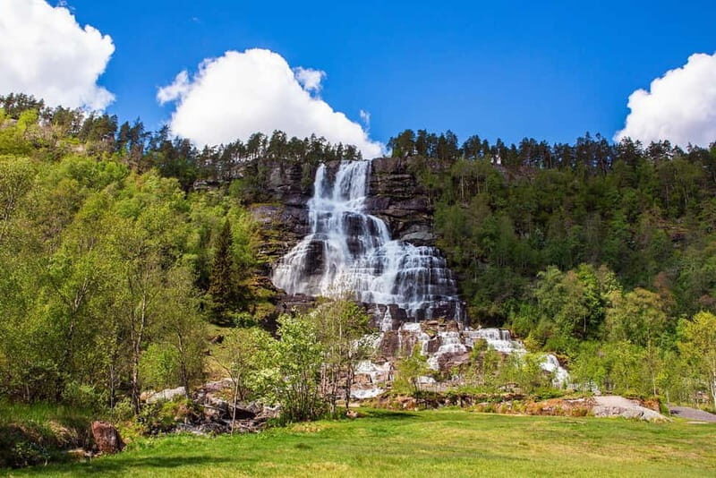 Bergen: Hardangerfjord Waterfall Safari Tour - Practical Tips for the Tour  