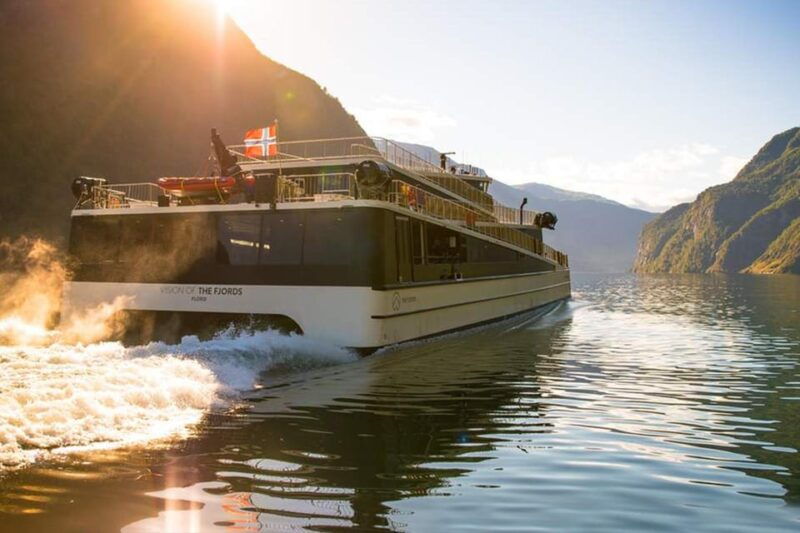 bergen-naeroyfjord-cruise-flam-railway-day-trip-to-oslo