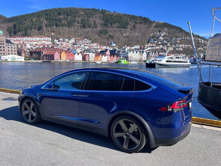 bergen-private-city-tour-with-the-best-of-hardangerfjord