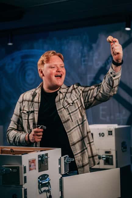Bergen: The Cube Adventure at Fangene på Fortet - Who Is This Experience Best For?