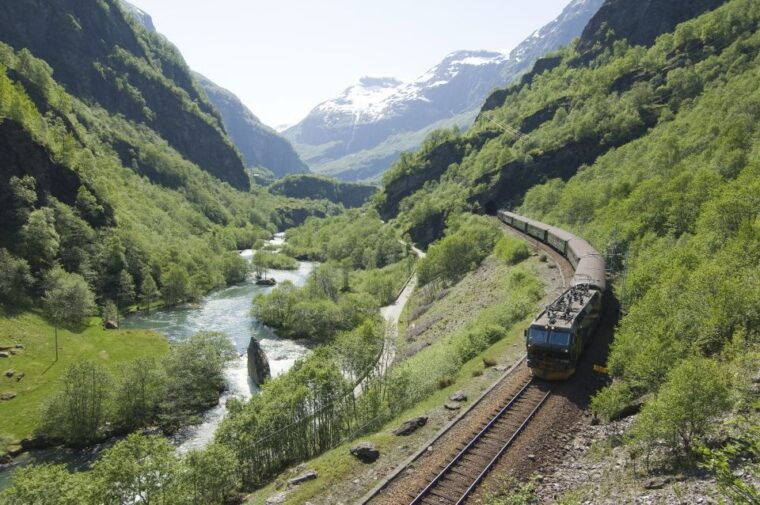 bergen-viking-village-naeroyfjord-cruise-flam-railway