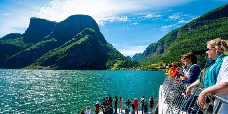 bergen-viking-village-naeroyfjorden-cruise-and-flam-railway