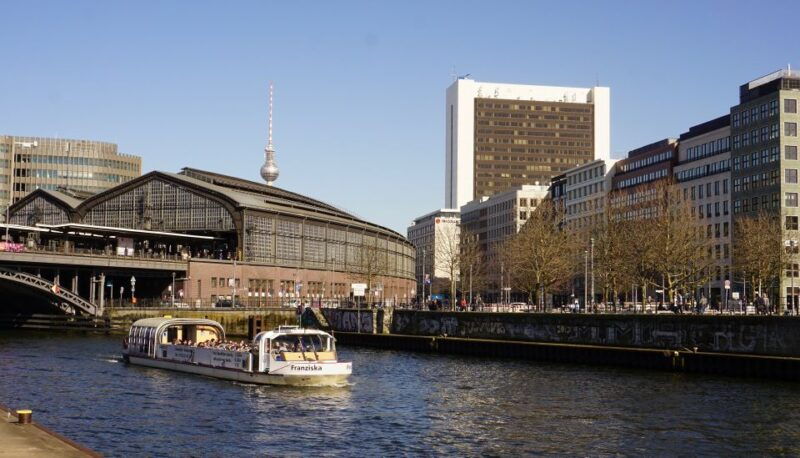 berlin-1-hour-boat-tour-with-bilingual-guide-ger-engl