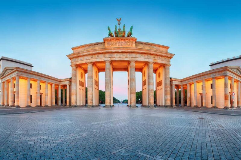 Berlin 10H Private Customized Day Tour with Driver - Exploring the Flexibility of a Private Driver in Berlin