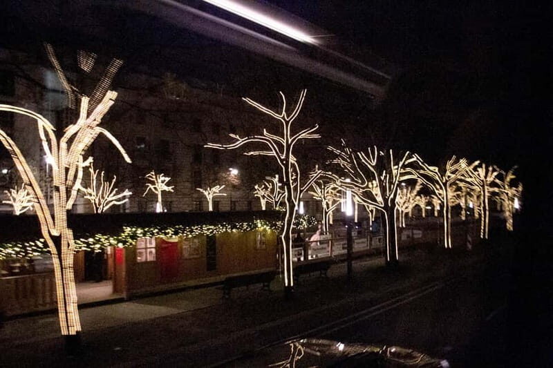 Berlin: 2-Hour Christmas Lights Bus Tour incl. Mulled Wine - The Comfort Factor