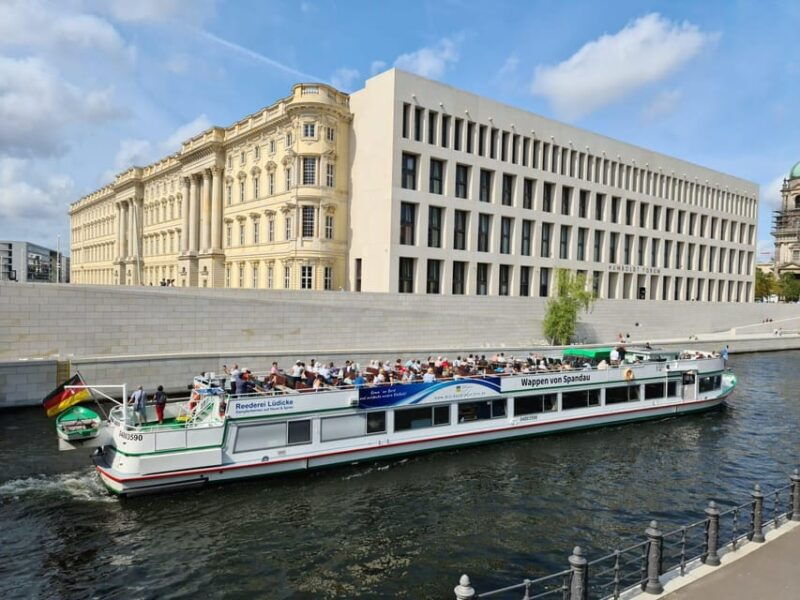 berlin-3-5-hour-sightseeing-cruise-on-the-spree-river