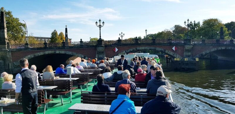 berlin-3-5-hour-sightseeing-cruise-on-the-spree-river