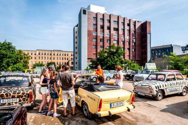 berlin-75-minute-trabi-safari