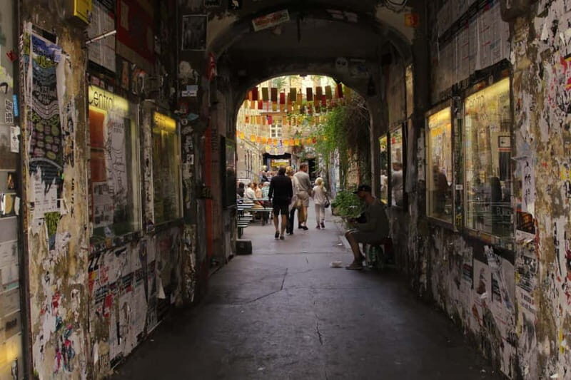 Berlin: Alternative & Street Art Tour - Key Points
