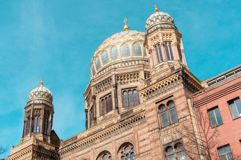 berlin-backyards-of-berlin-2-hour-tour