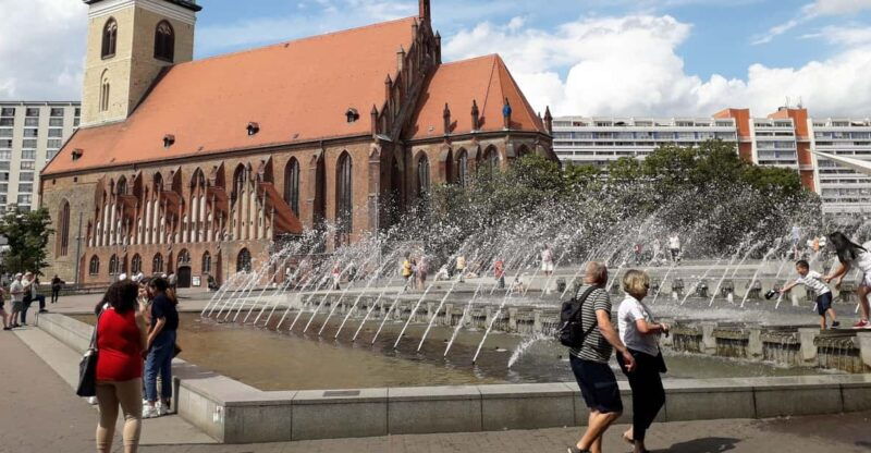 berlin-berlin-history-self-guided-family-tour-for-kids