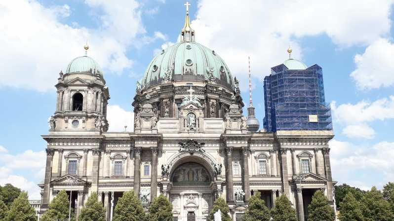 berlin-berlin-history-self-guided-tour-for-young-people