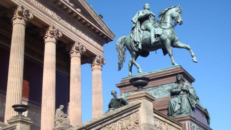 berlin-berlin-history-self-guided-tour-for-young-people