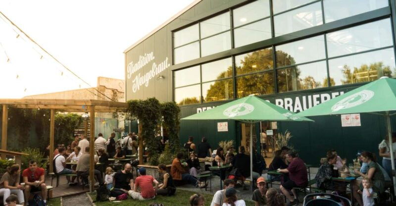 berlin-berliner-berg-brewery-tour-with-beer-tasting