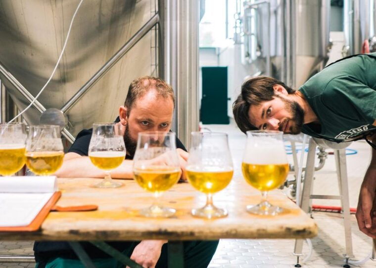 berlin-berliner-berg-brewery-tour-with-beer-tasting