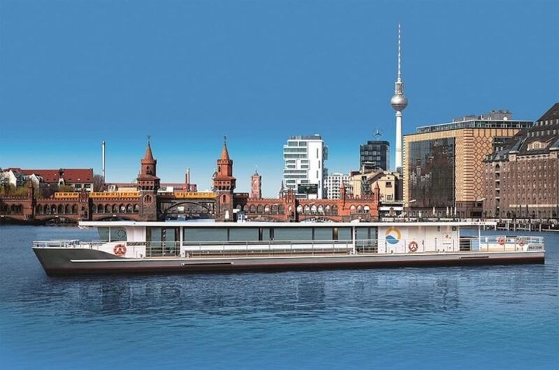 berlin-boat-tour-sunset-tour-with-solar-ship-sightseeing-spree