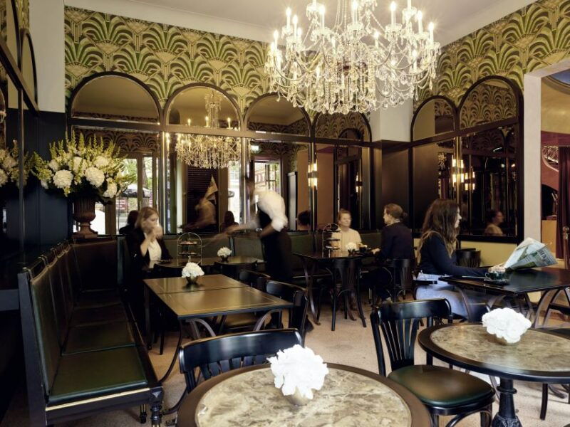 berlin-breakfast-at-cafe-wintergarten