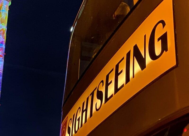 berlin-bus-tour-by-night-with-live-commentary