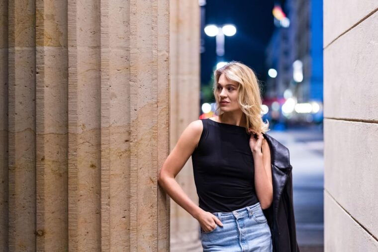 berlin-by-night-private-photoshoot-at-illuminated-cityscape