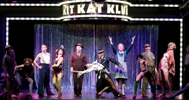 berlin-cabaret-the-berlin-musical-at-tipi-am-kanzleramt