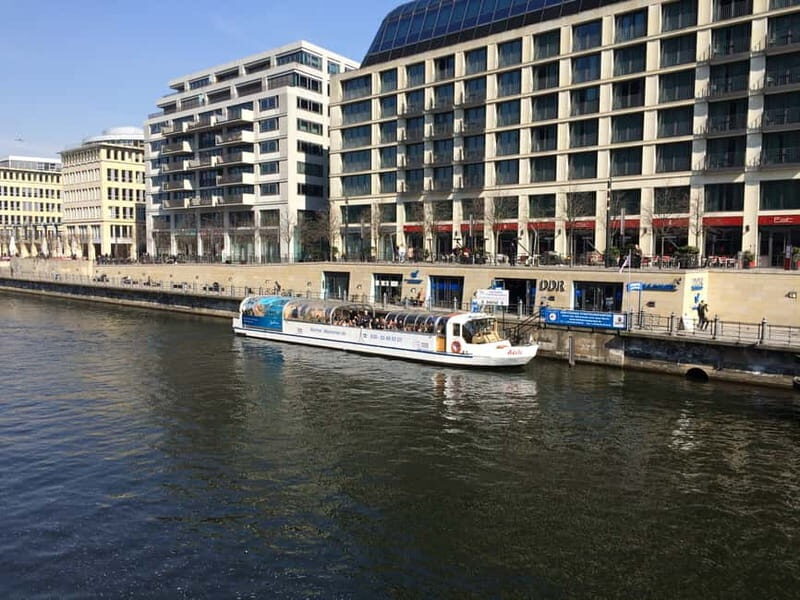 Berlin: City Boat Tour with Live Commentary - An Honest Look at the Berlin City Boat Tour