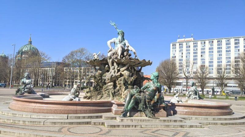 berlin-city-center-self-guided-fun-facts-tour