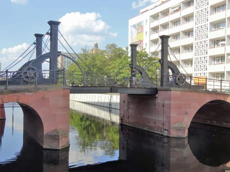 berlin-city-of-bridges-self-guided-walking-tour