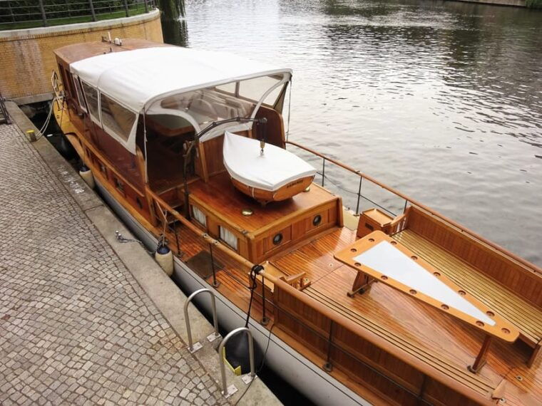 berlin-city-of-bridges-self-guided-walking-tour