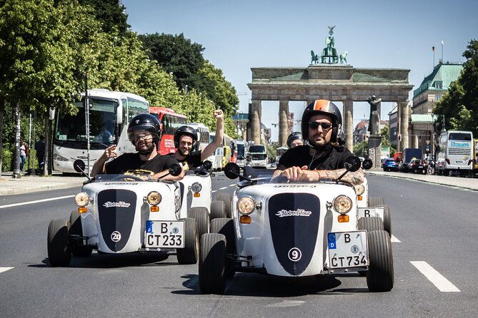 berlin-city-tour-in-a-mini-hotrod